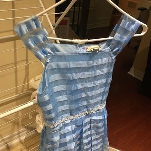 Girls holiday party dress satiny fabric size 14